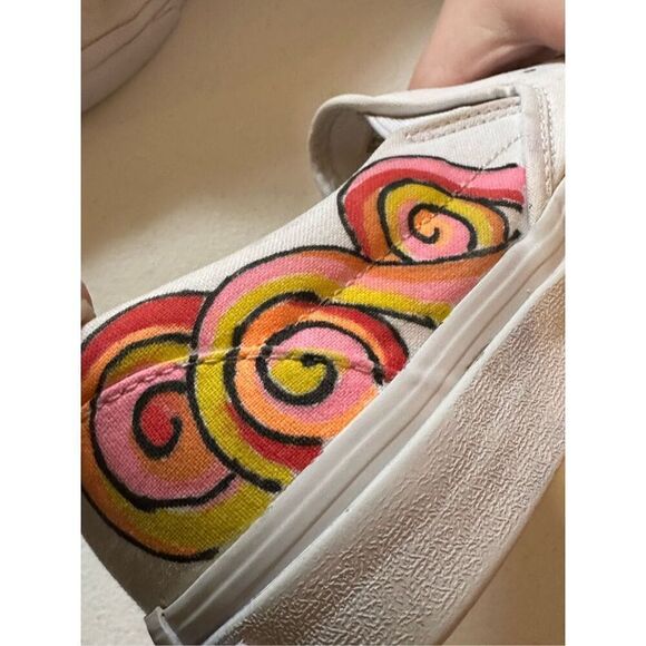 Vans Classic Youth Off White Custom Graffiti Art Slip-On Sneakers Size 1 - Picture 7 of 10